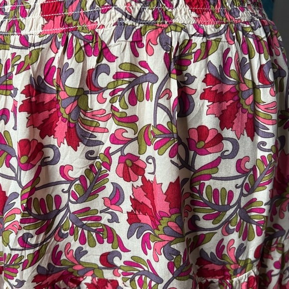 BTFBM size M, hi Lo, red and green flowered patterned skirt. - Picture 6 of 11